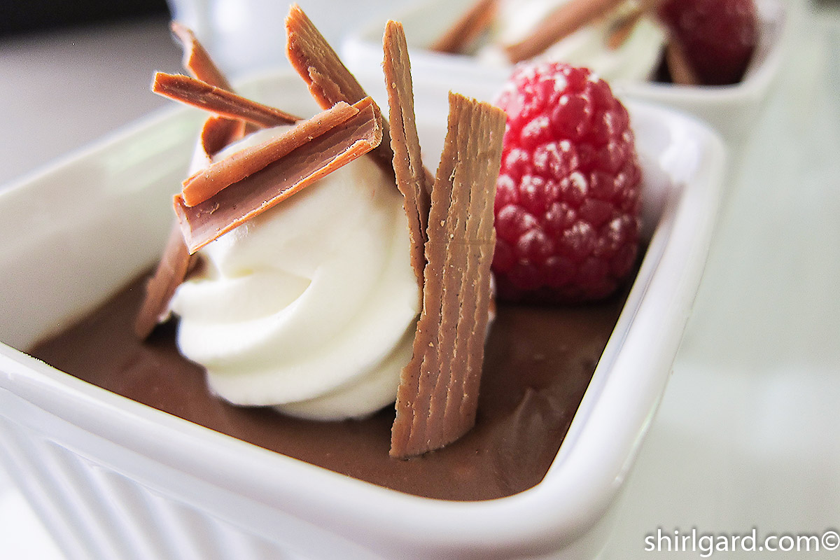 Old-Fashioned Chocolate Puddding