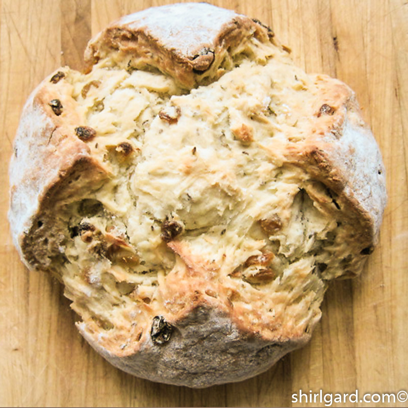 Irish Soda Bread: Seedy Bread Large Loaf